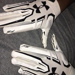 Under armour F5 football gloves